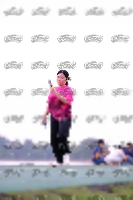 Photo ID 8447312