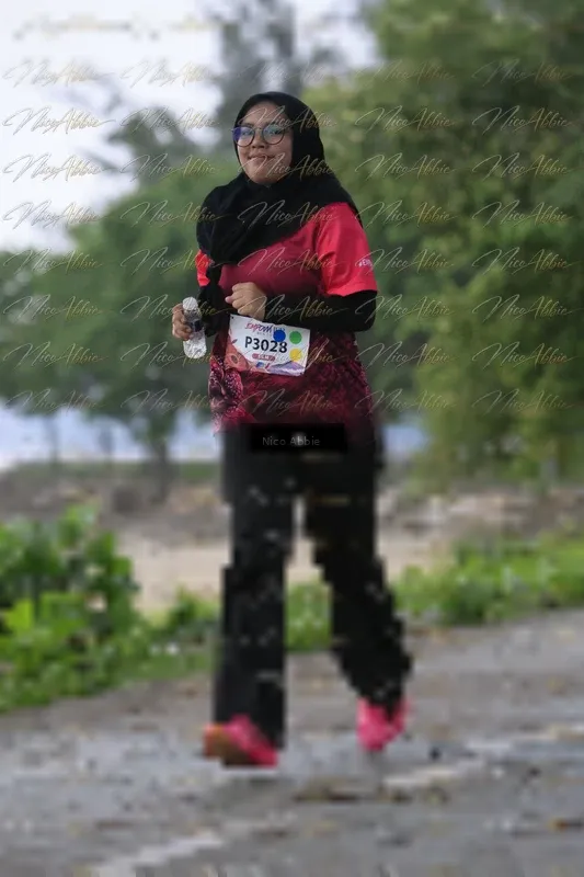 Photo ID 8452820