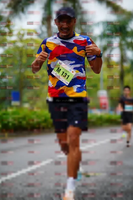 Photo ID 8475396