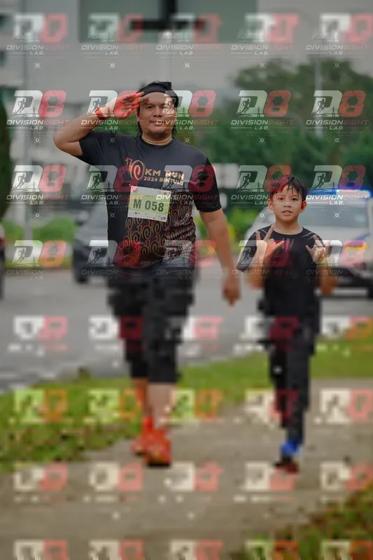 Photo ID 8476993