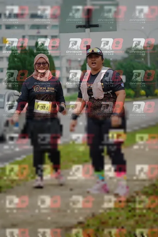 Photo ID 8479176