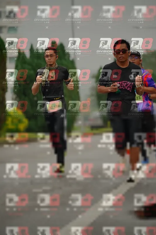 Photo ID 8494952