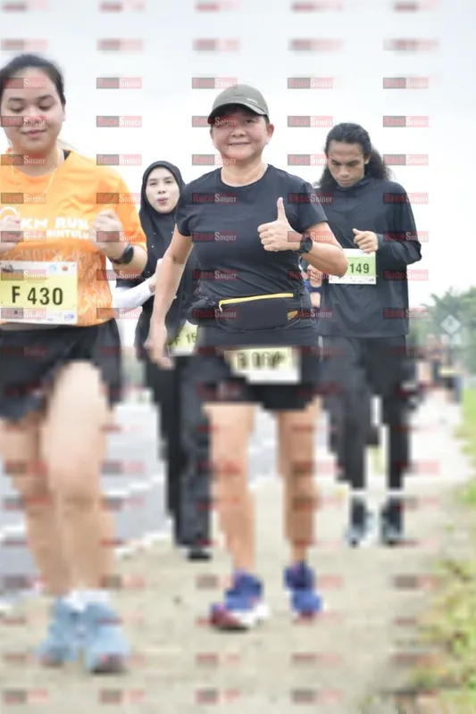 Photo ID 8570399