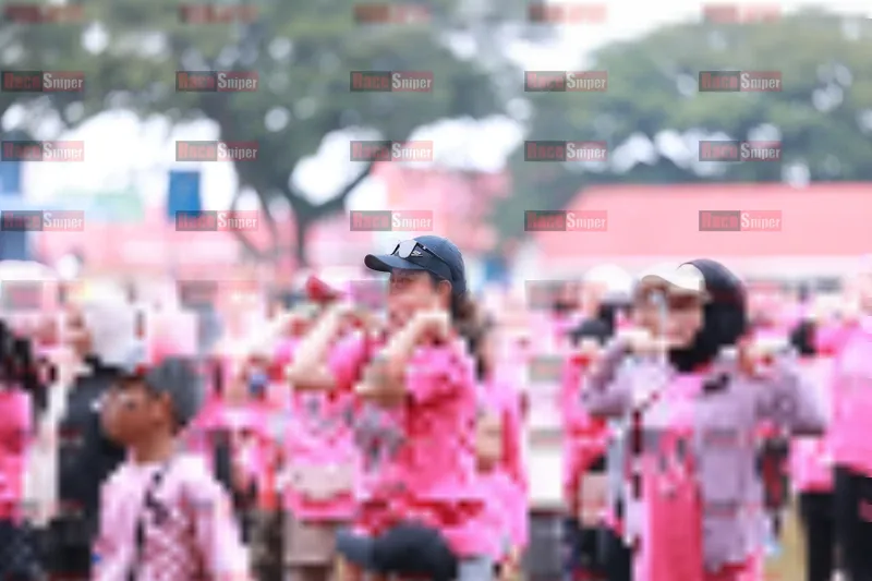 Photo ID 8811058