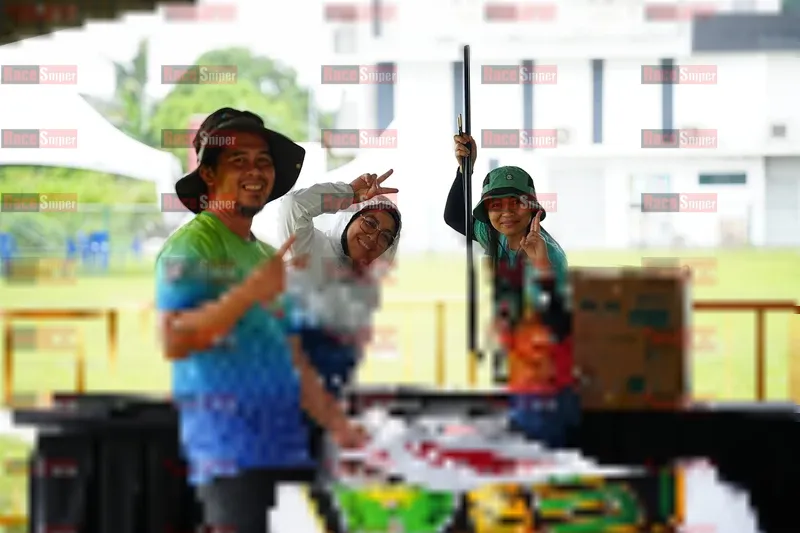 Photo ID 8886975