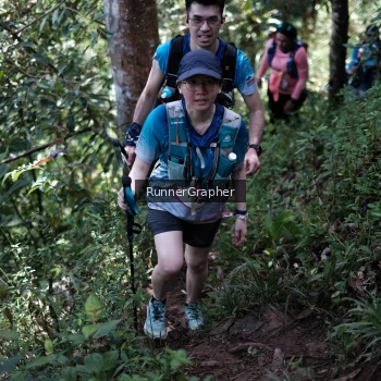 Runner Photo 100420