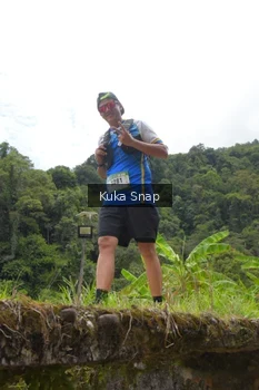 Runner Photo 100699