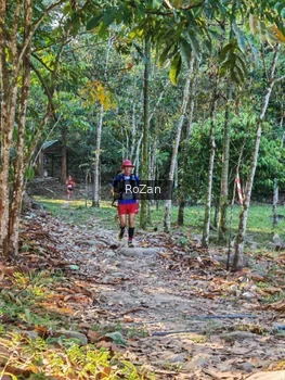 Runner Photo 10140
