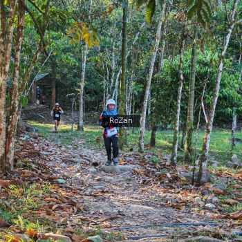 Runner Photo 10160