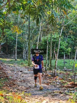 Runner Photo 10192