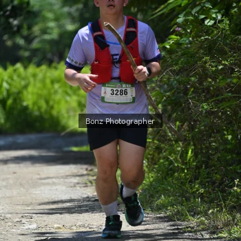 Runner Photo 102142