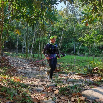 Runner Photo 10216