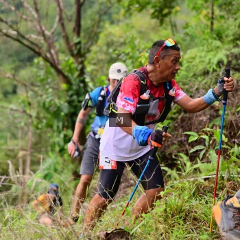 Runner Photo 102979