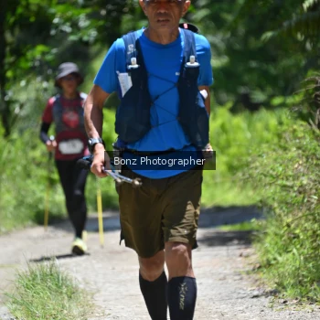 Runner Photo 103005