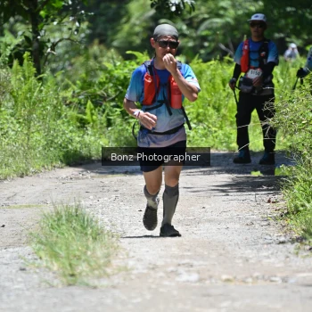 Runner Photo 103018