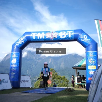Runner Photo 103233