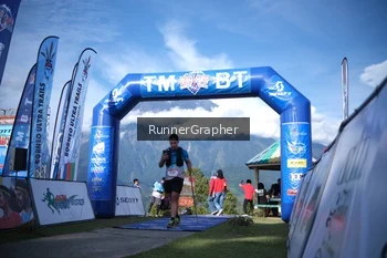 Runner Photo 103304