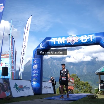 Runner Photo 103399