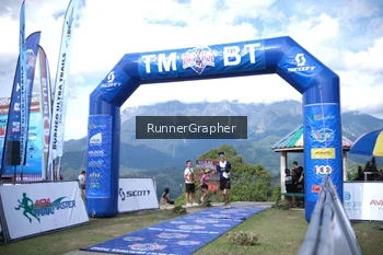 Runner Photo 104045