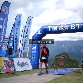 Runner Photo 104218