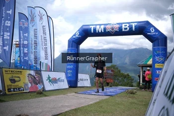 Runner Photo 104265