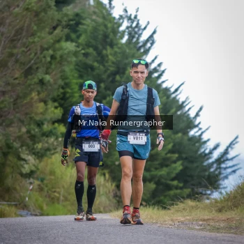 Runner Photo 104300