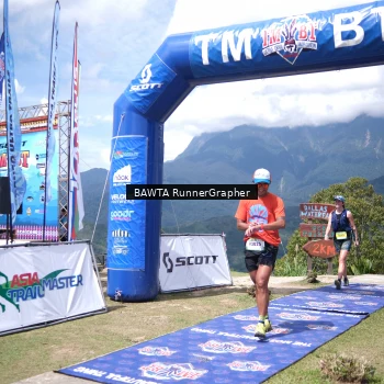 Runner Photo 104383