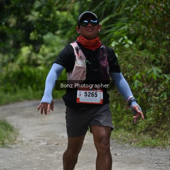 Runner Photo 104644