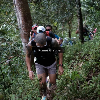 Runner Photo 104904