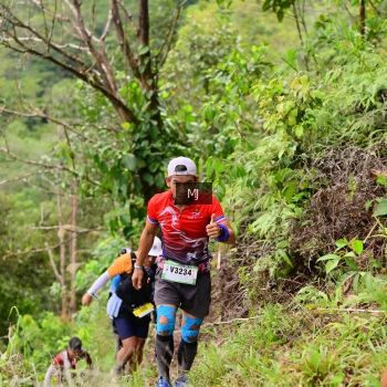 Runner Photo 105012