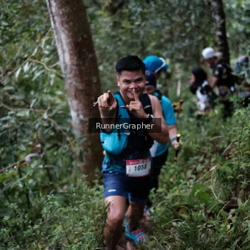 Runner Photo 105166