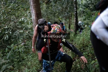 Runner Photo 105204