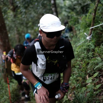 Runner Photo 105269