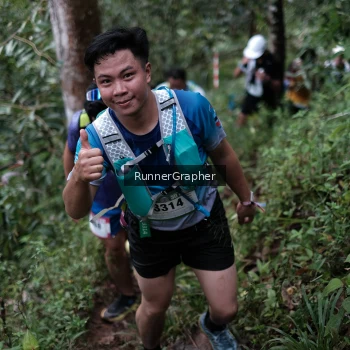 Runner Photo 105393
