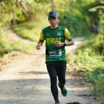 Runner Photo 1056030