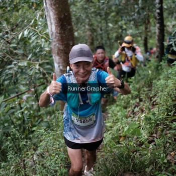 Runner Photo 105657