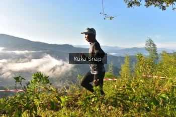 Runner Photo 1057425
