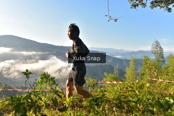 Runner Photo 1057431