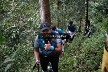 Runner Photo 105748