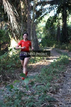 Runner Photo 1058040