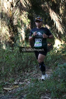 Runner Photo 1058070