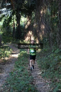 Runner Photo 1058103