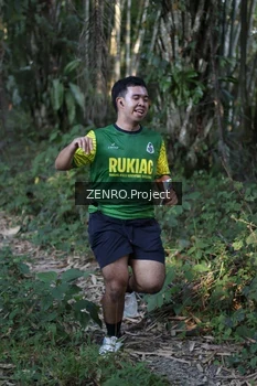 Runner Photo 1058126