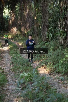 Runner Photo 1058240