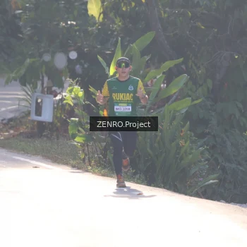 Runner Photo 1058298