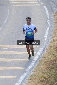 Runner Photo 1058443