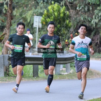 Runner Photo 1059386