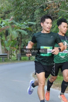 Runner Photo 1059395