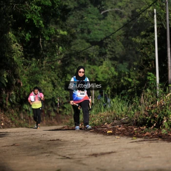 Runner Photo 1074019