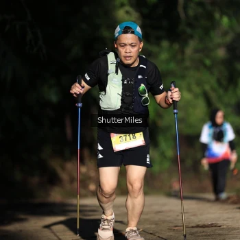 Runner Photo 1074035